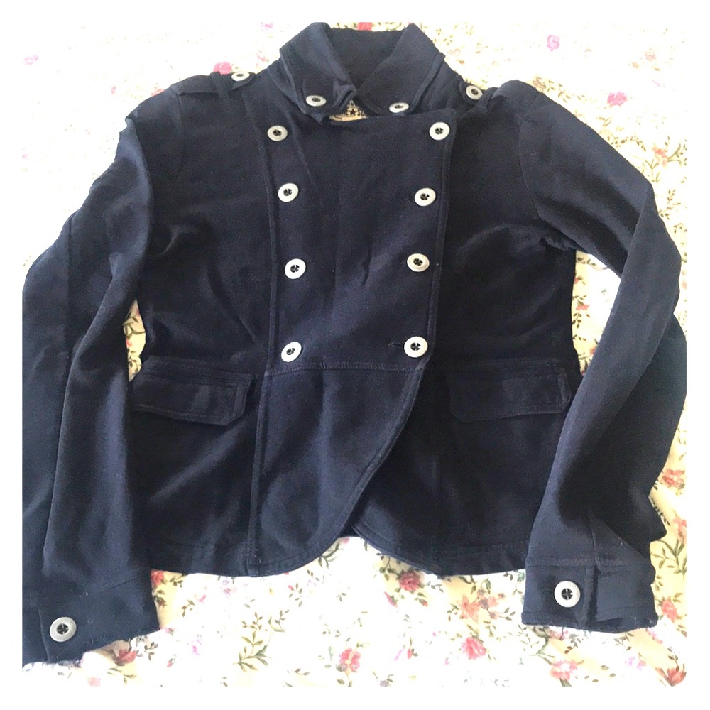 Warm+comfy Converse sweater jacket!
